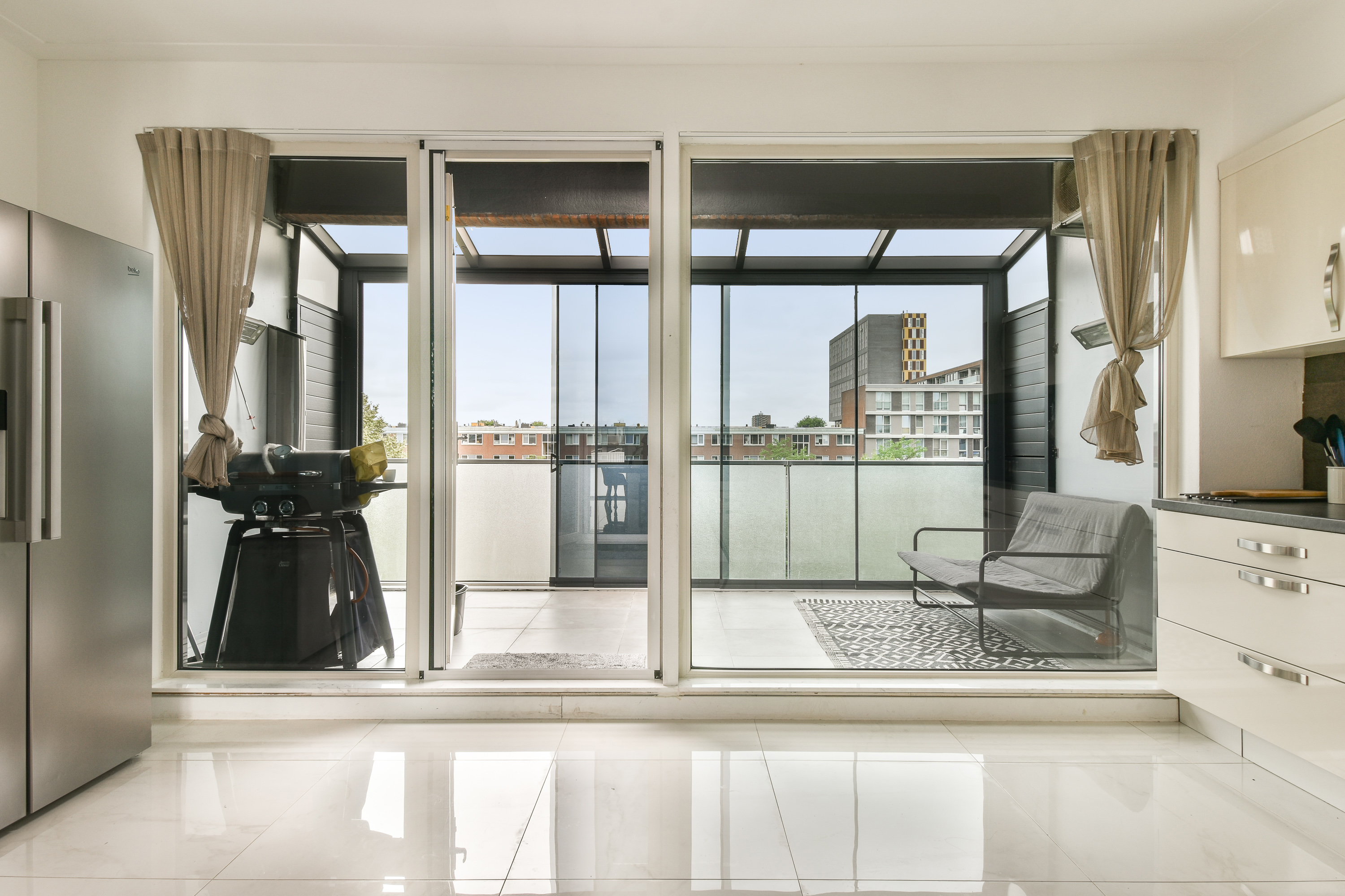 Domela Nieuwenhuisstraat 92